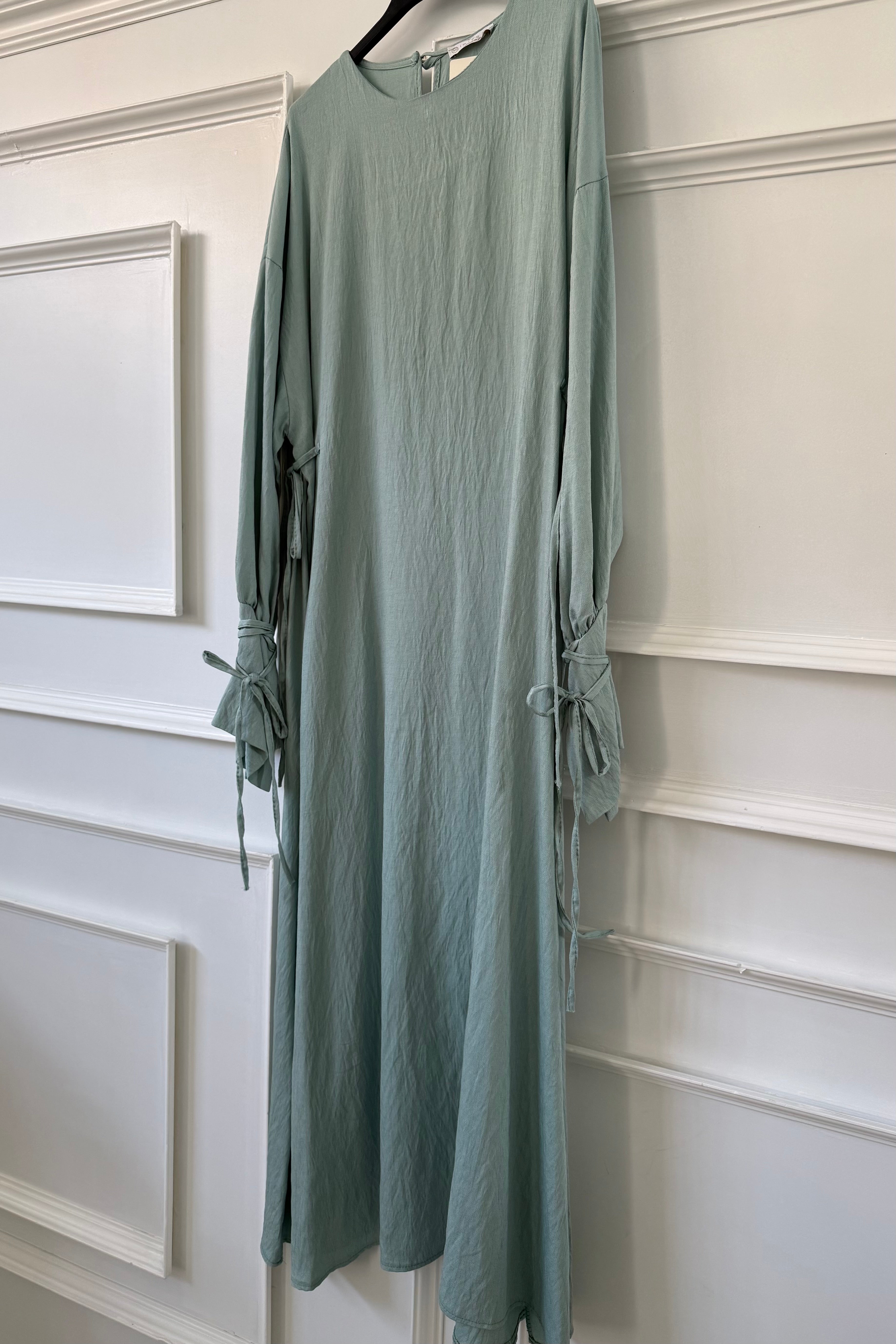 Ceren Kleid
