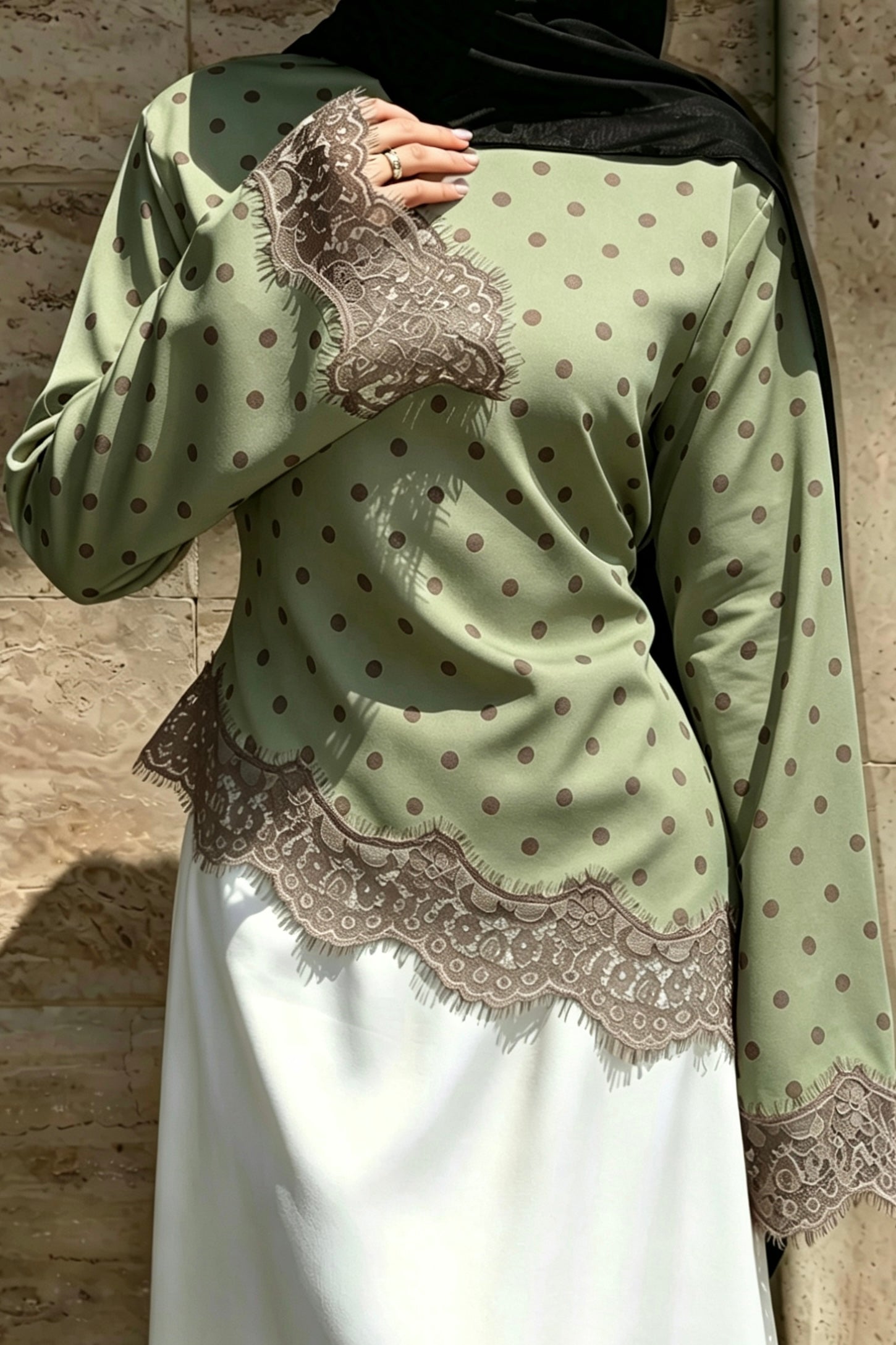 Emily Spitzen Oberteil