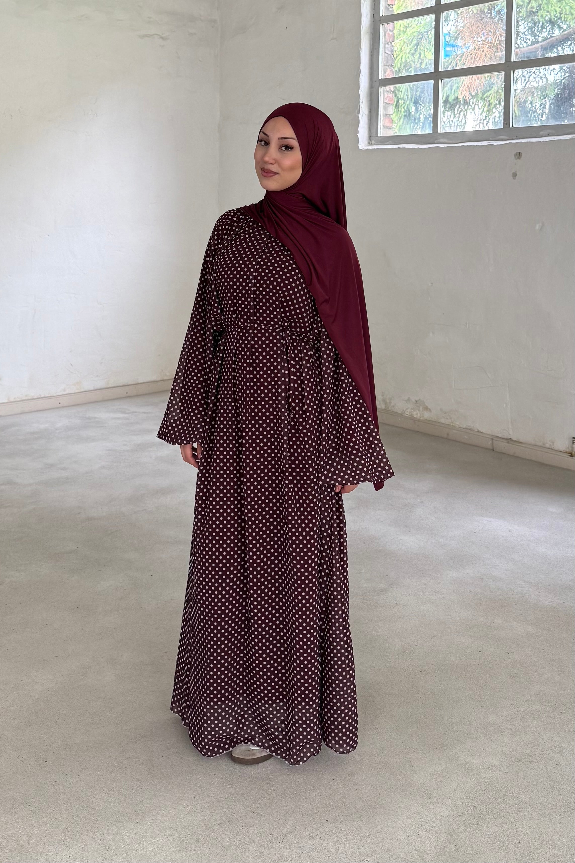 Gözde Kleid