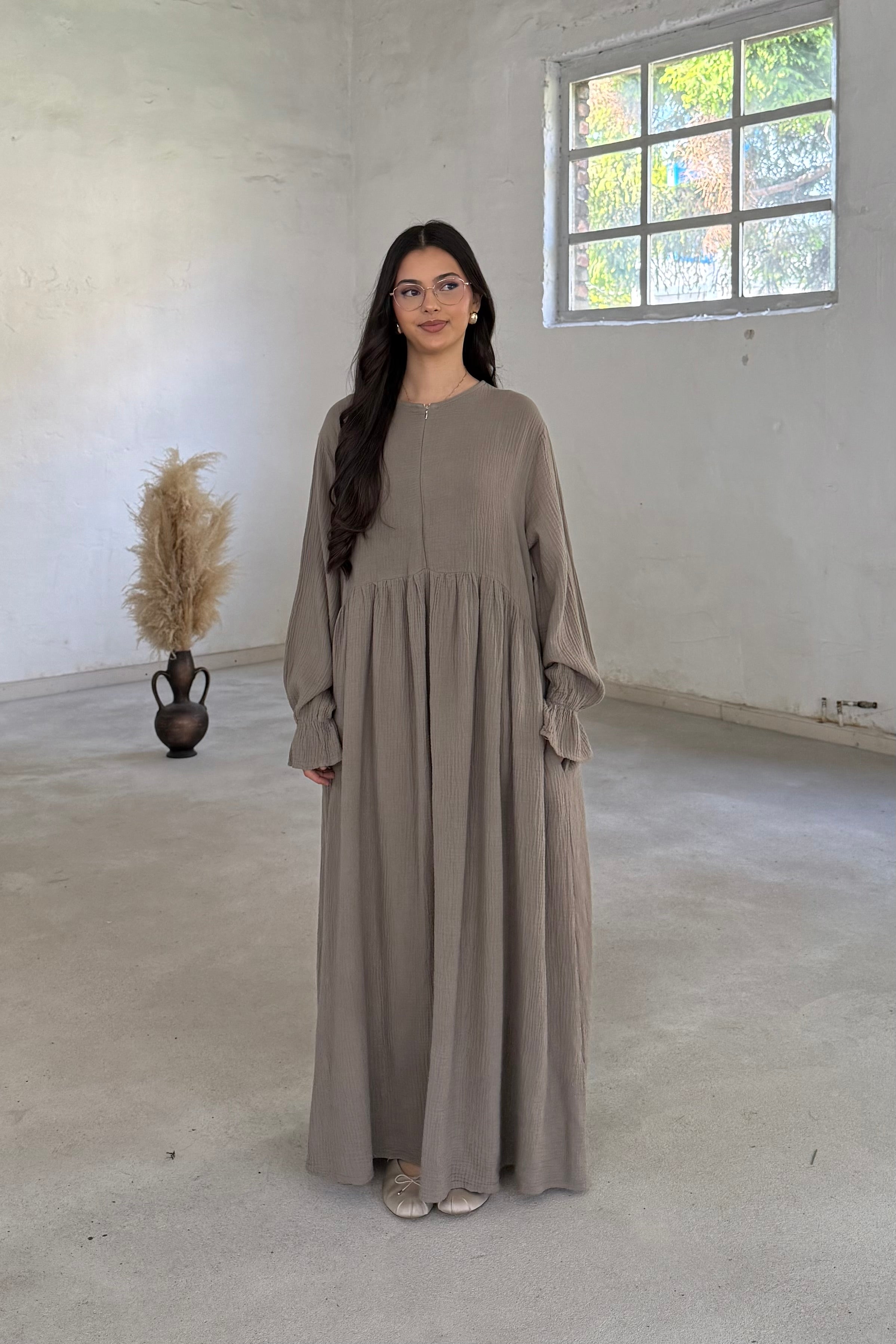 Asal Musselin Abaya