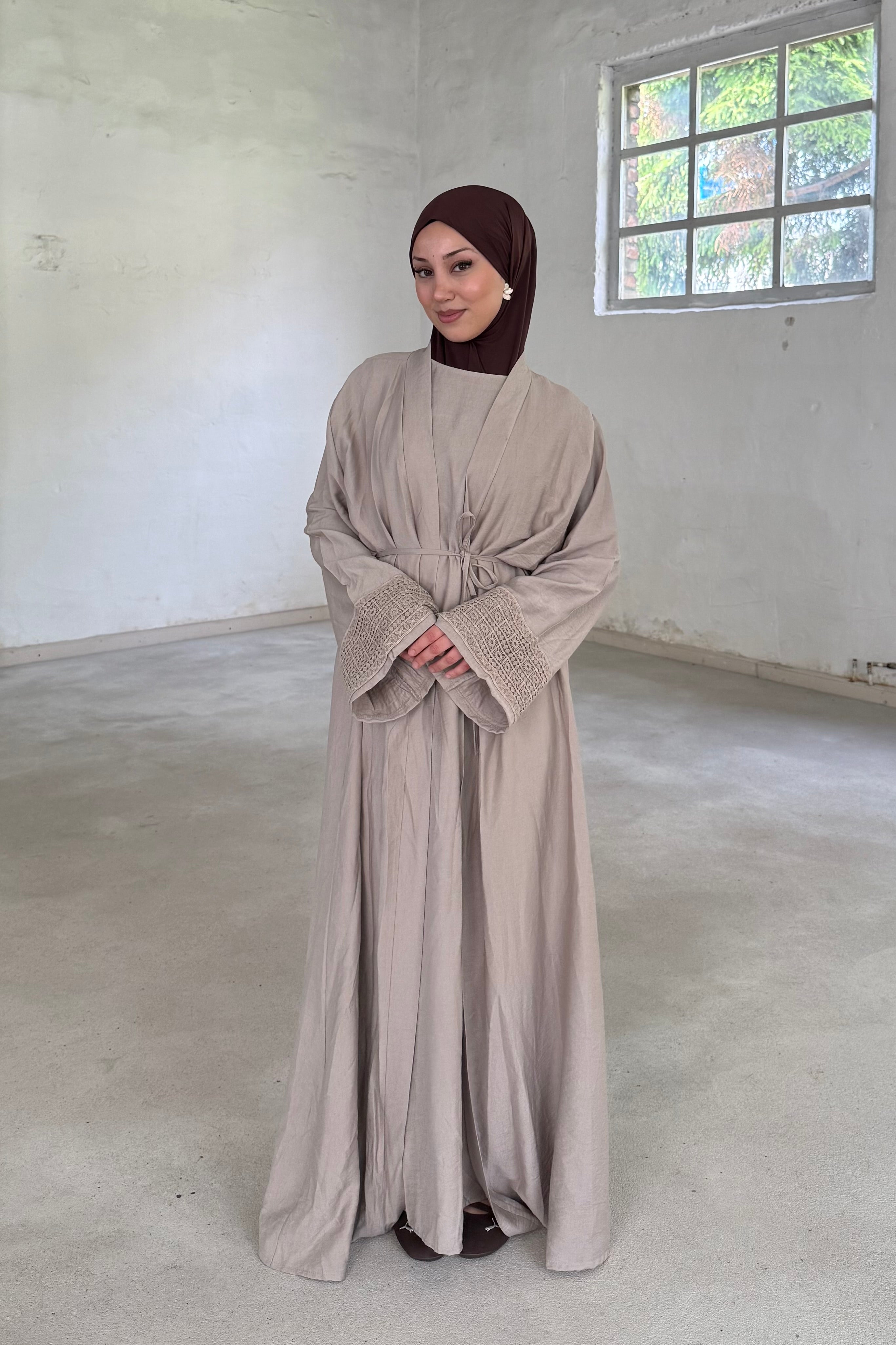 Arya Kimono Set mit Details
