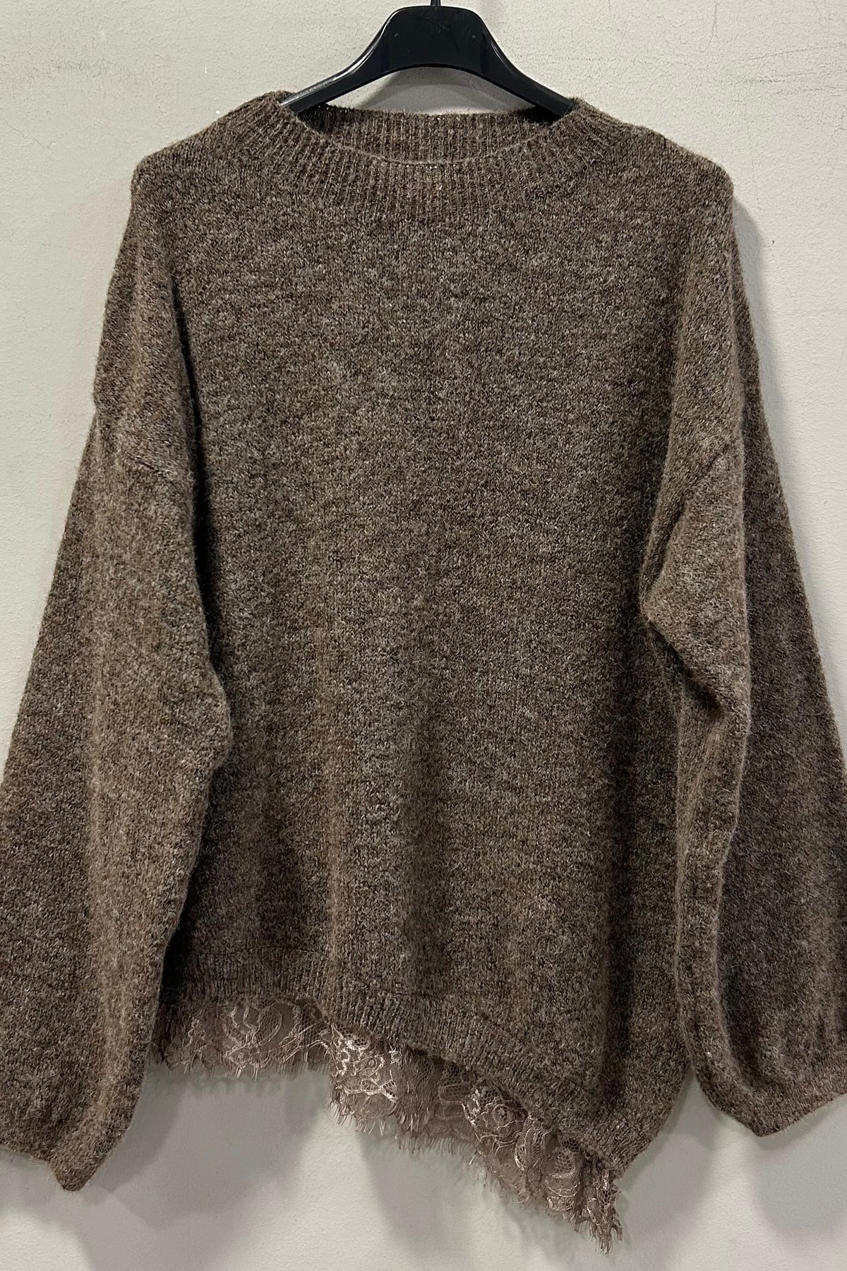 Pullover mit Spitze