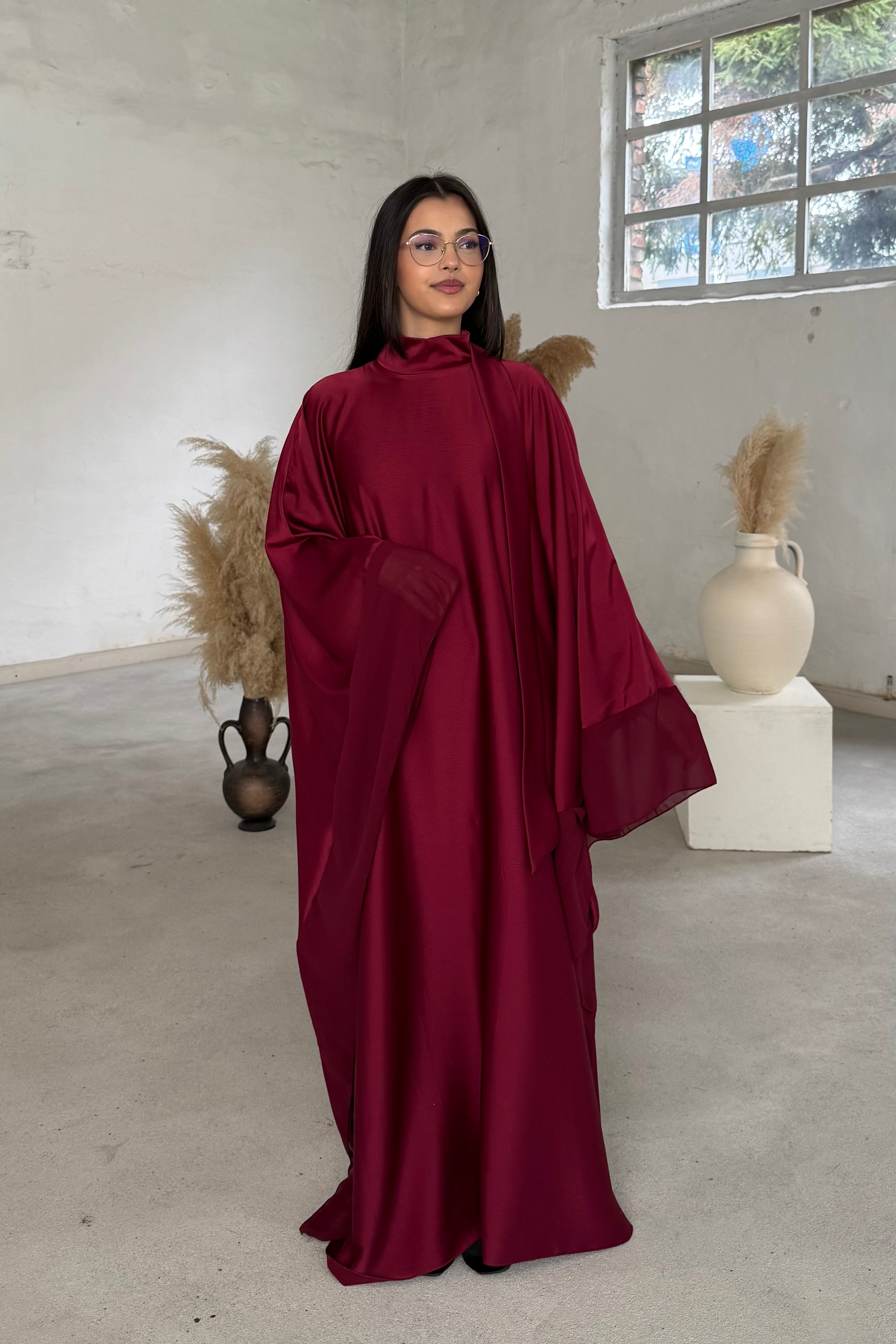 Niyya Abaya