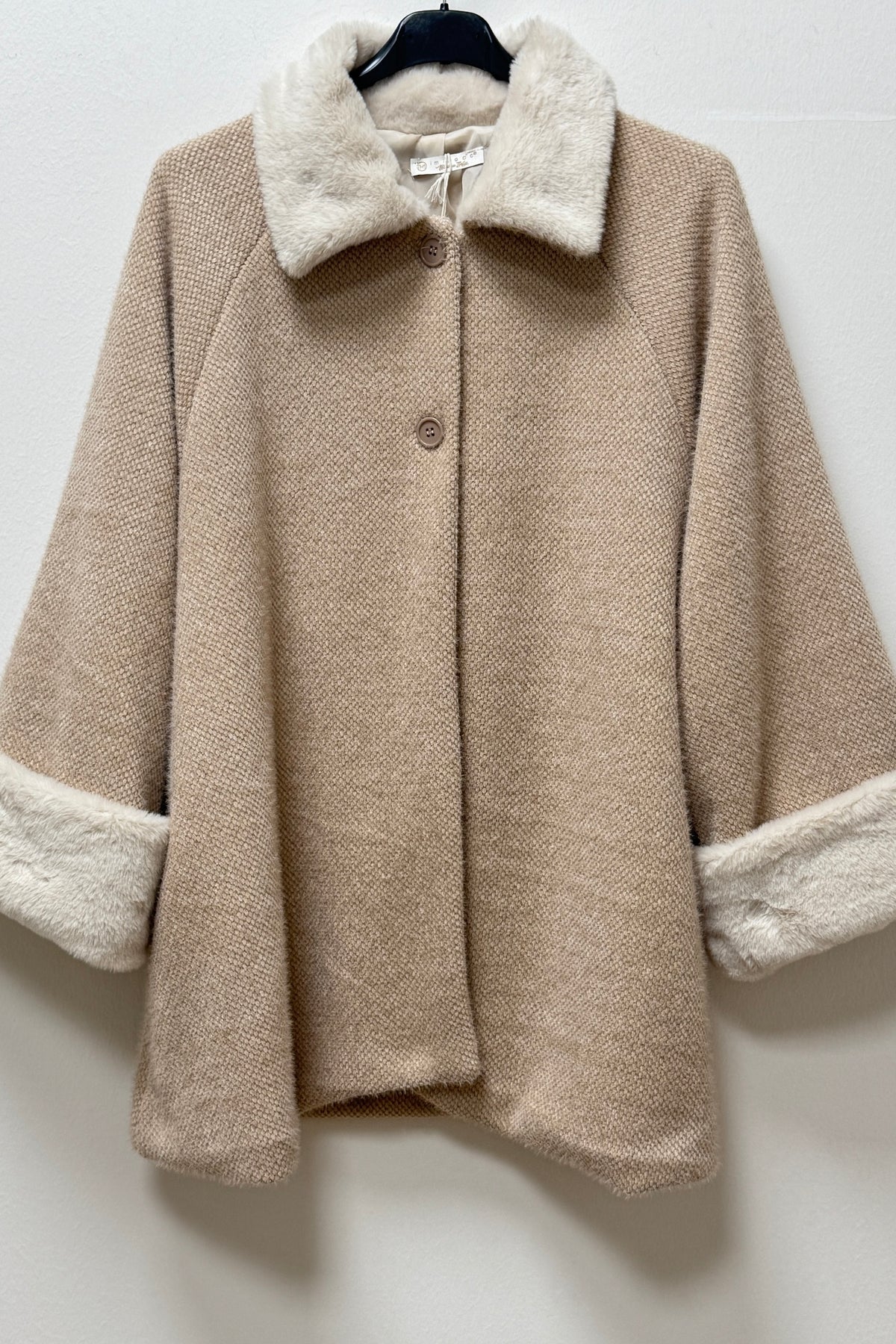 Nara Jacke