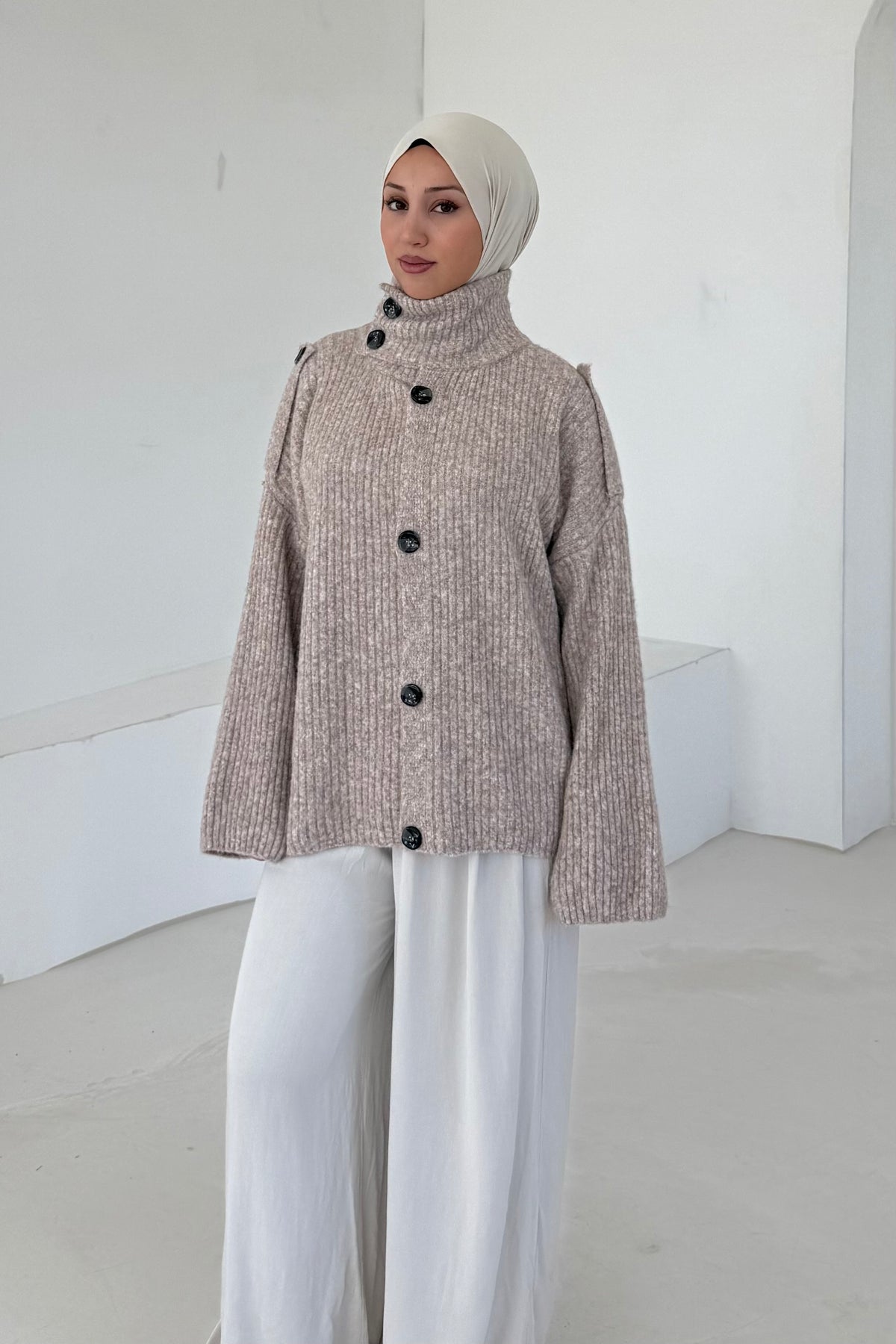 Zoya Pullover