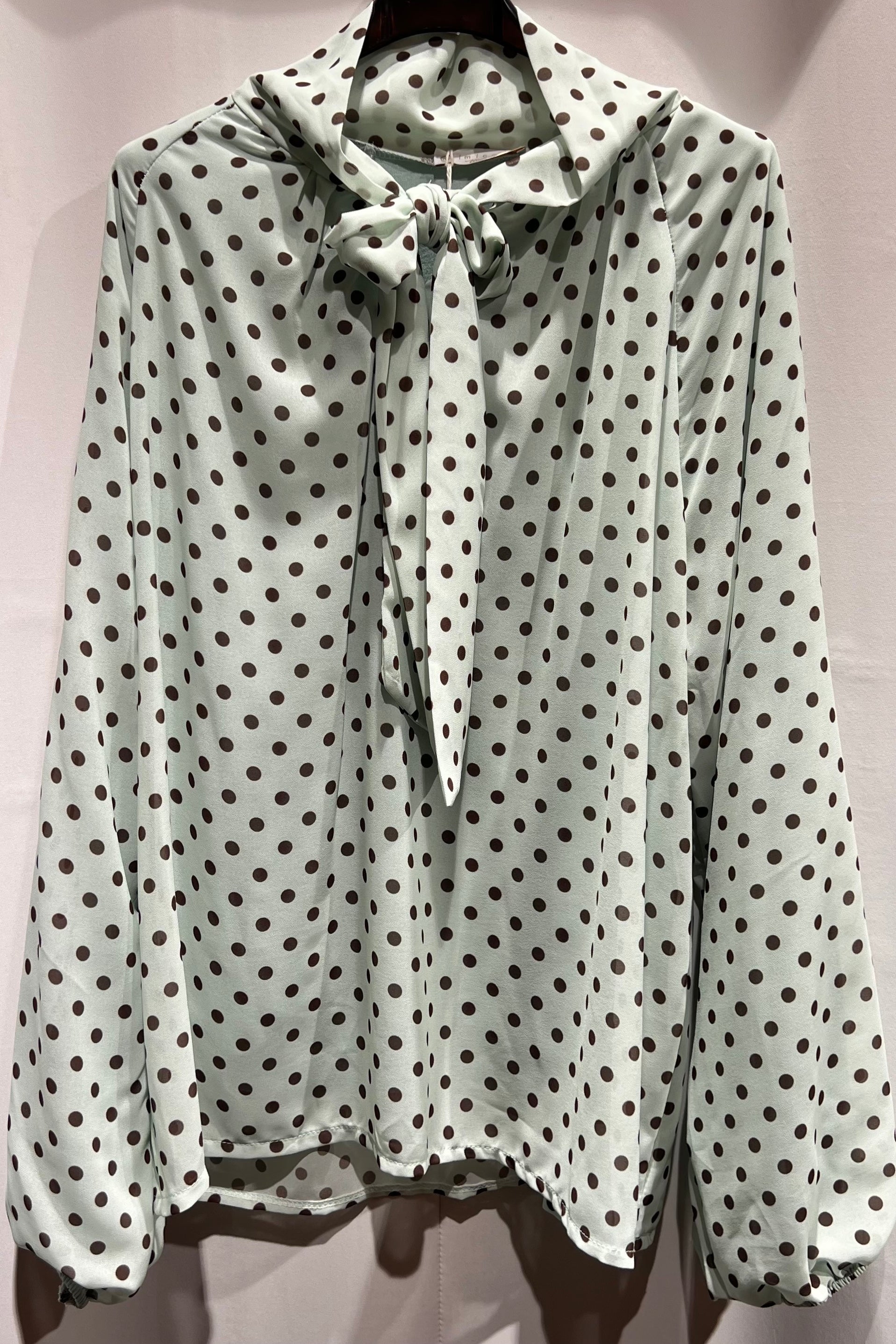 Belle Bluse mit Punkten