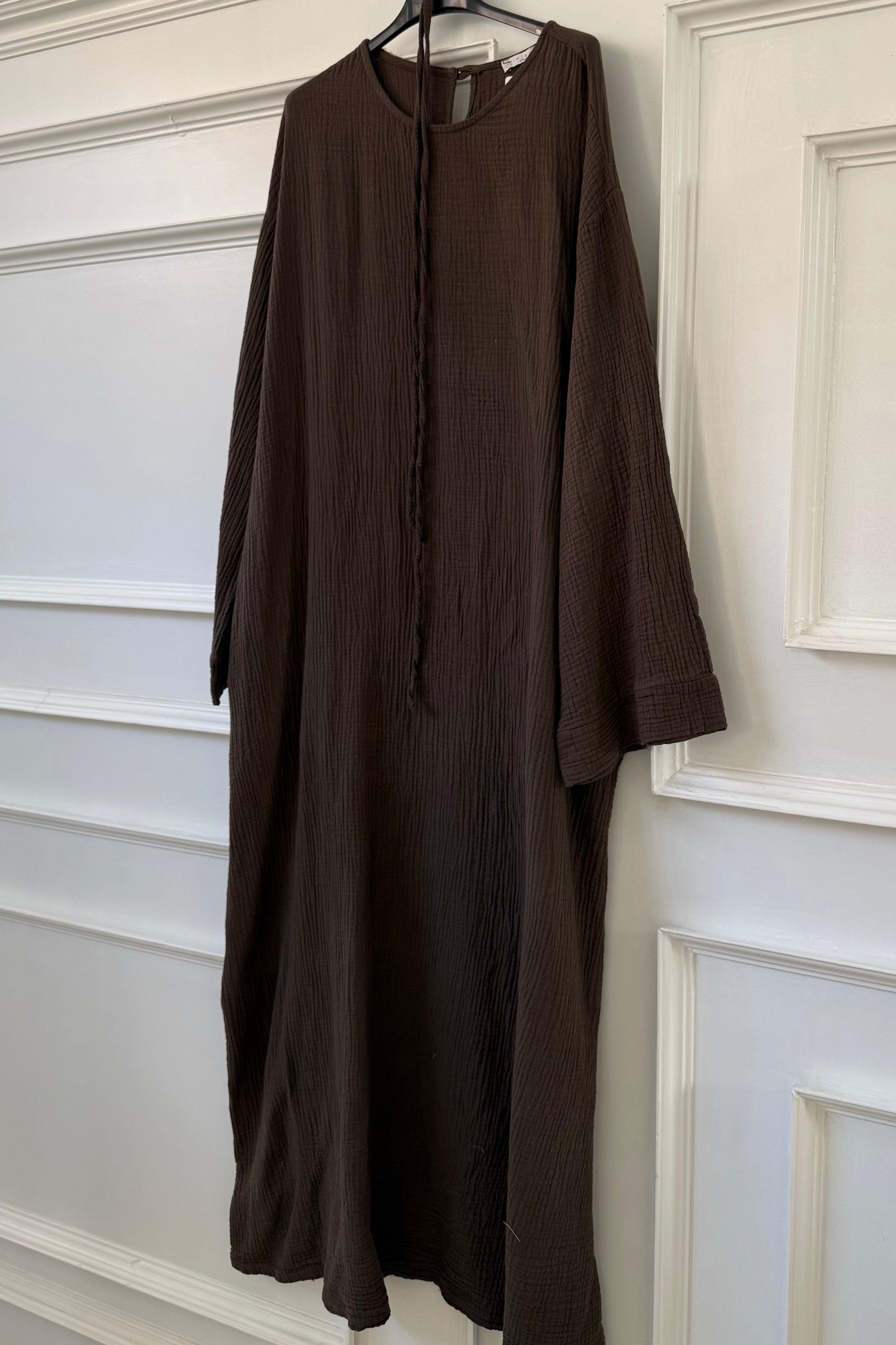 Ebru Musselin Abaya