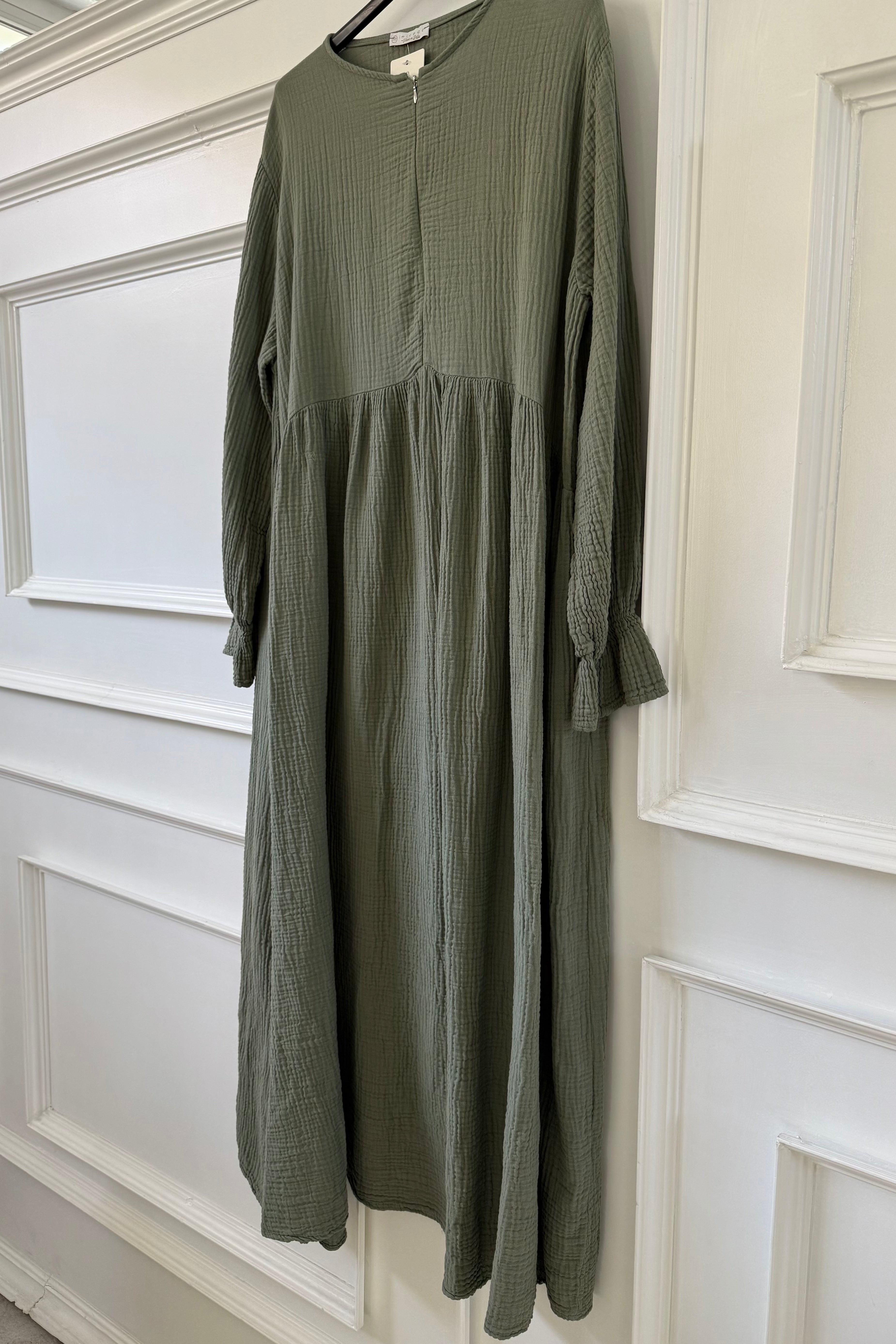 Asal Musselin Abaya