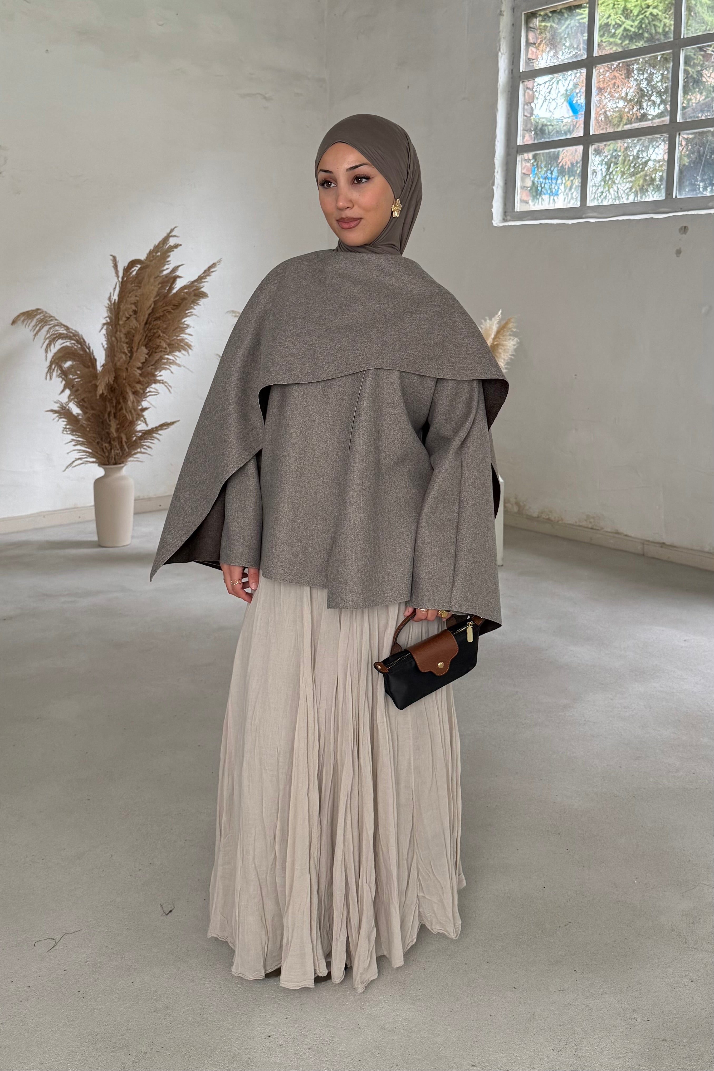 Lara Cape mit Schal