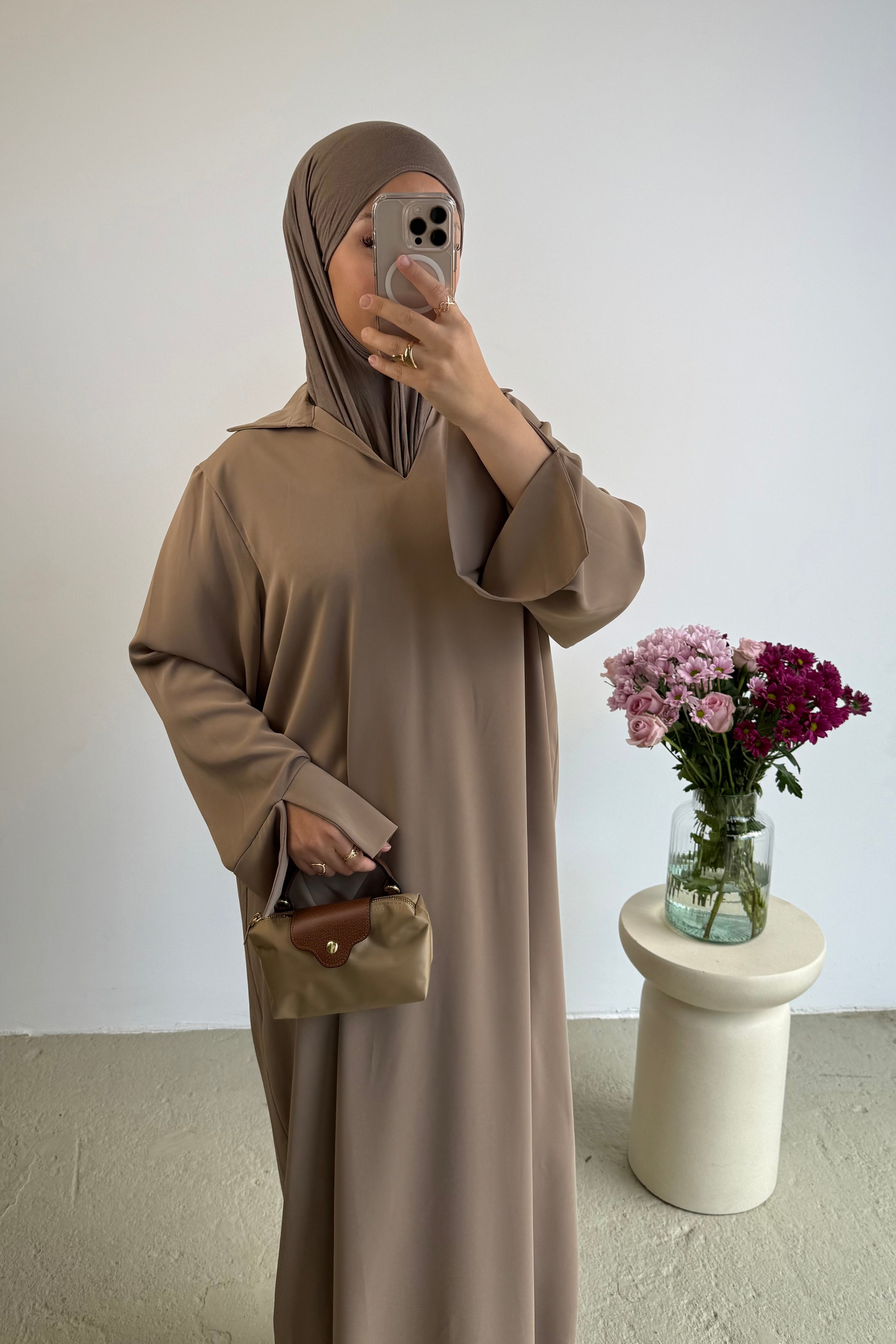 Mia Abaya