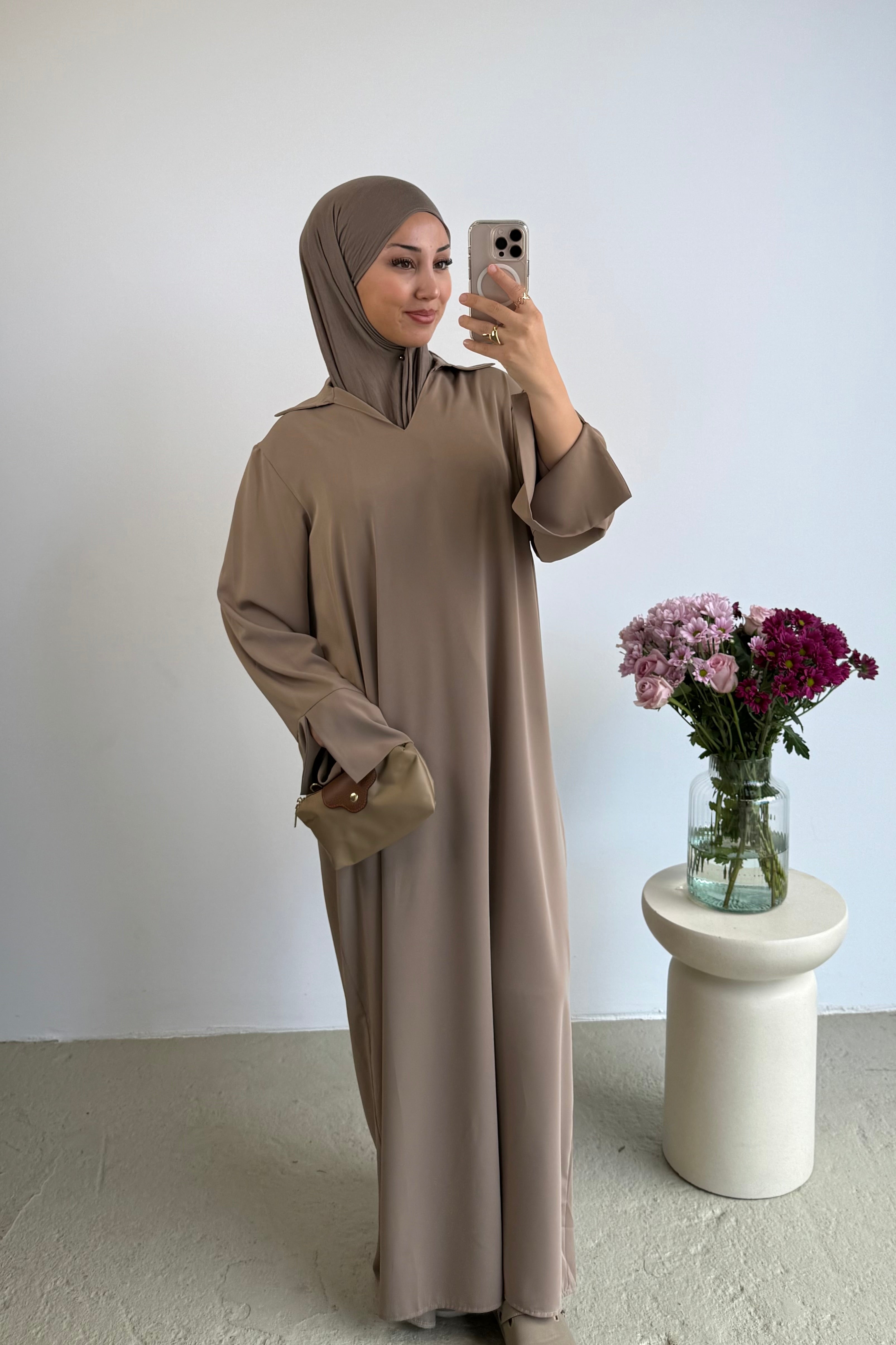 Mia Abaya