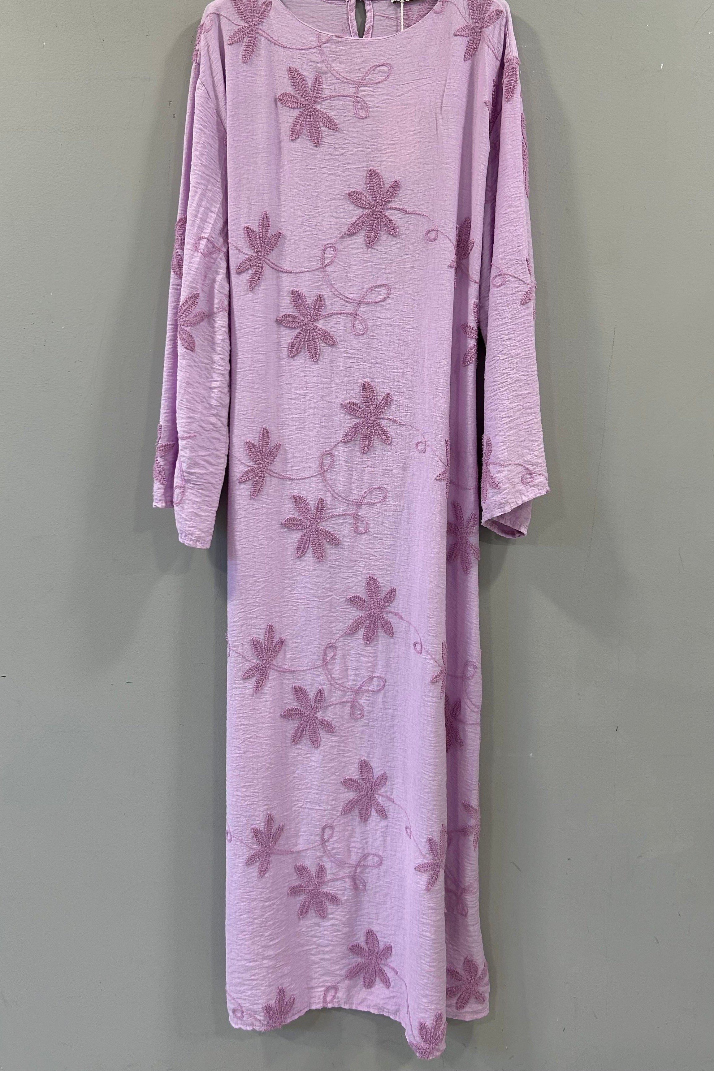 Belin Kleid mit gestickten Blumen