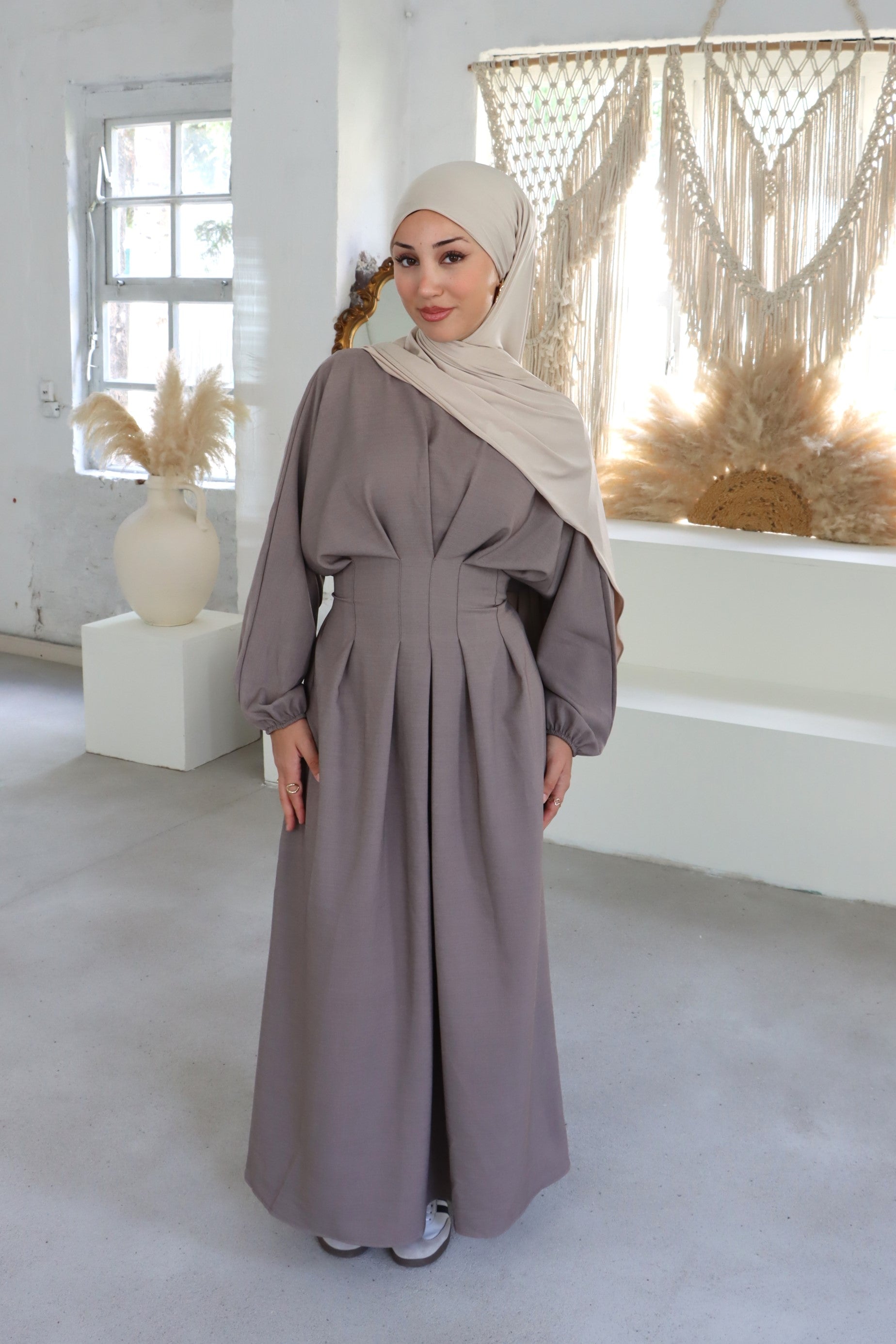 Nona Kleid