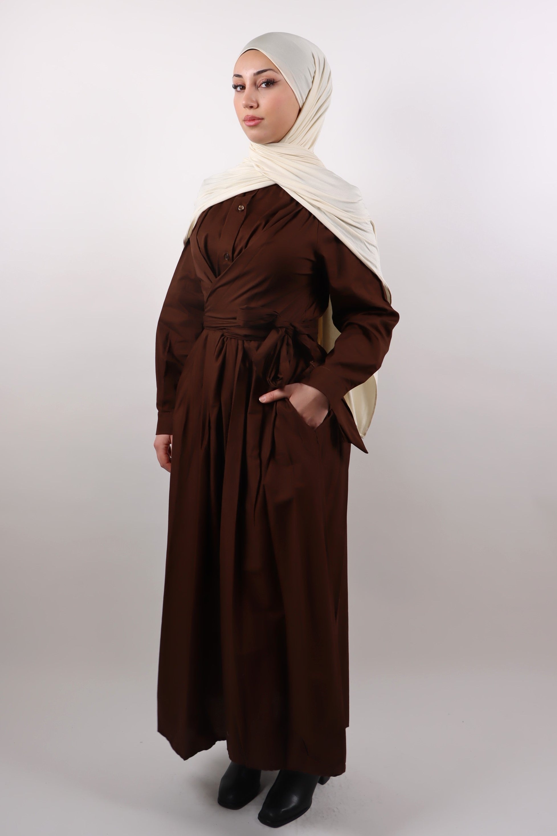 Mira Kleid in Braun (100% Baumwolle)