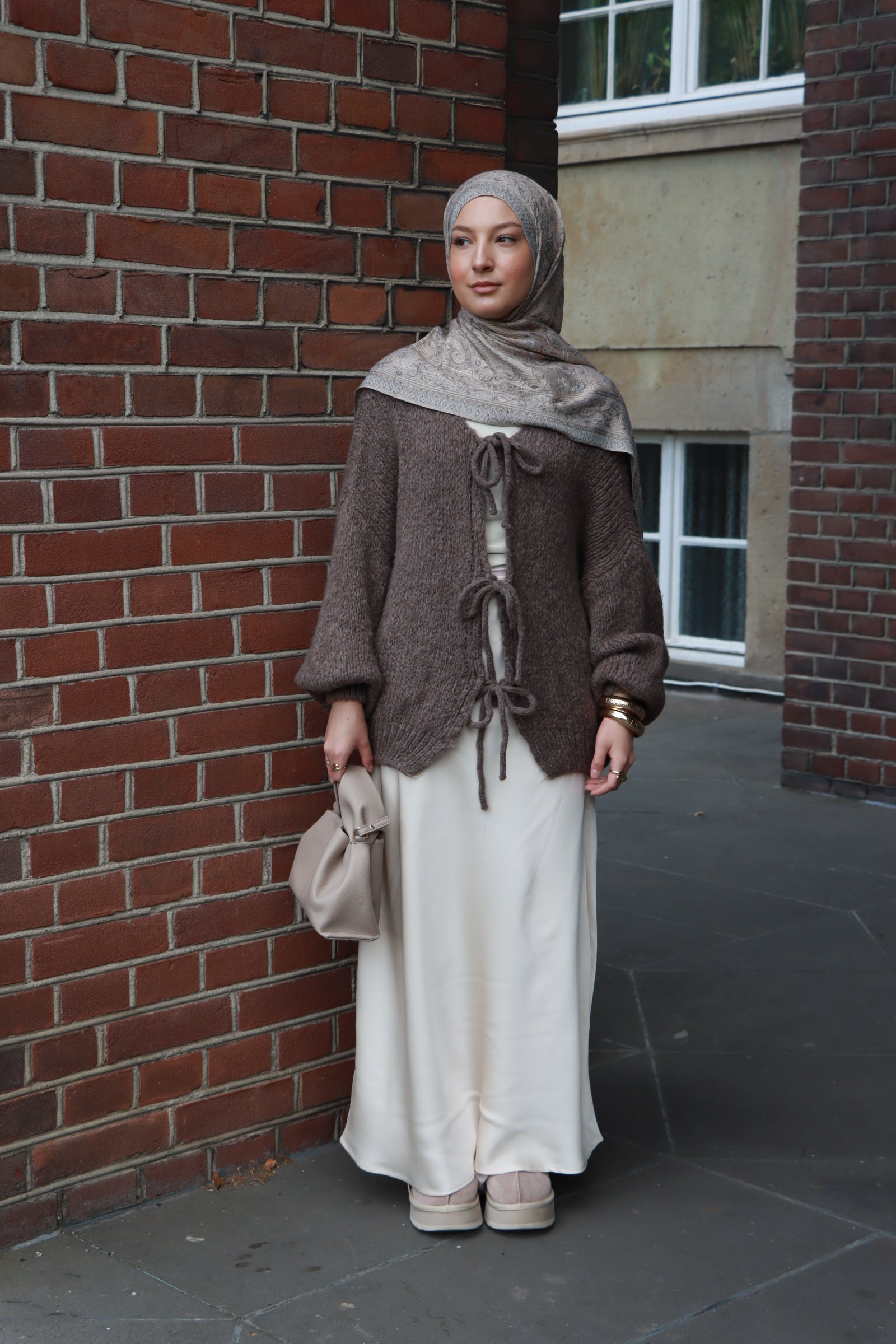 Amira Cardigan kurz in Braun