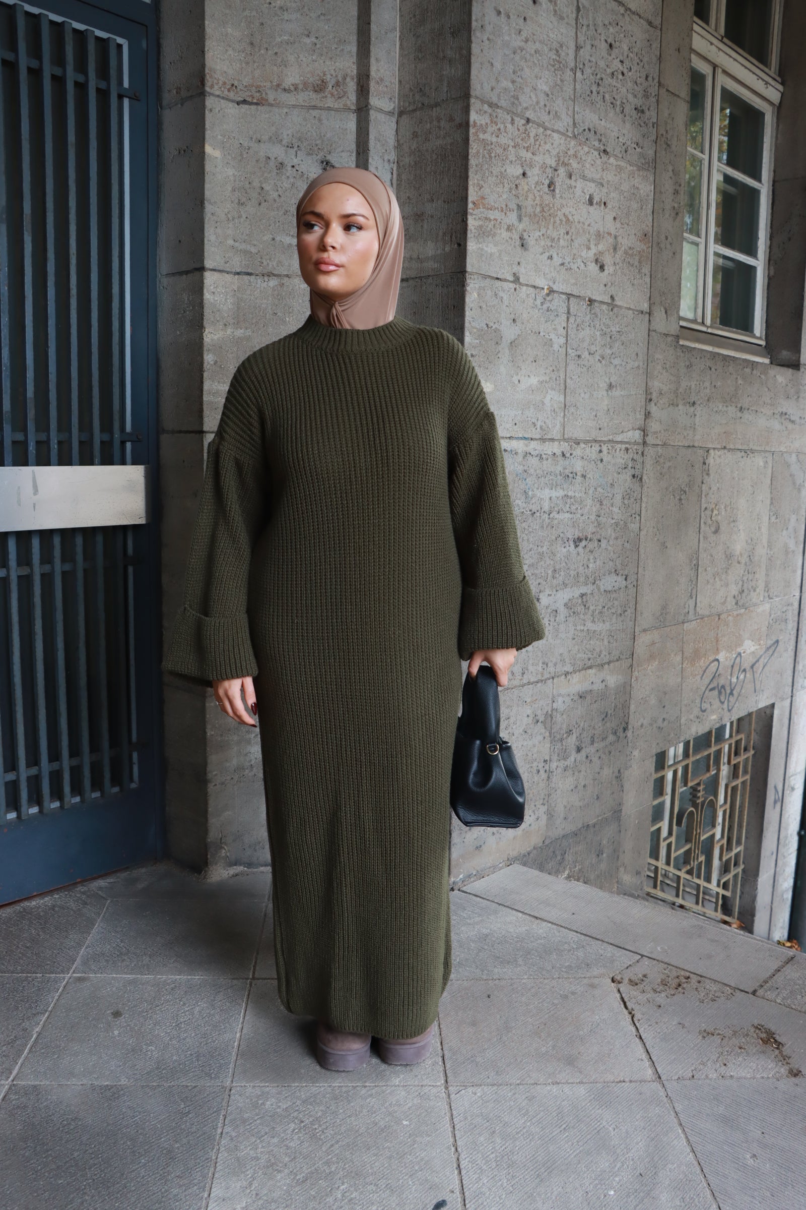 Cleo Strickkleid in Olivgrün